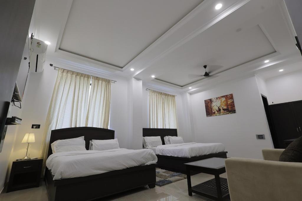 Hotel The White Lotus Gaya Exterior foto